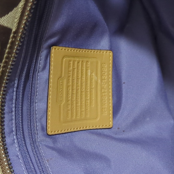 Vintage Coach Tote Bag (matching wallet and purse scarf included) - Picture 5 of 15